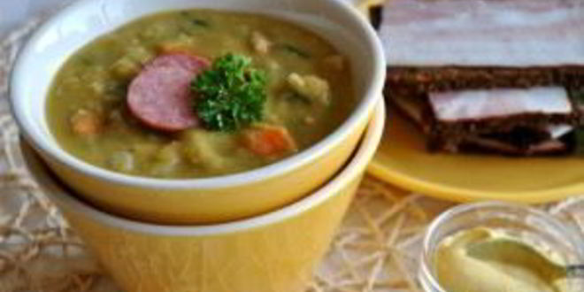 Рецепт горохового супа с колбасками