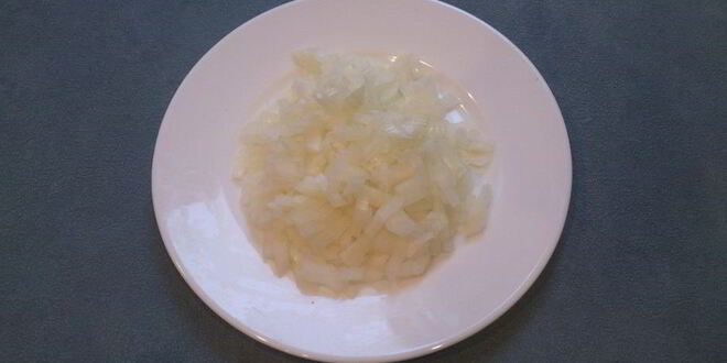 Рецепт горохового супа с копченостями в хлебе