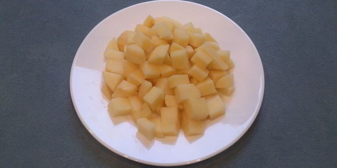 Рецепт горохового супа с копченостями в хлебе