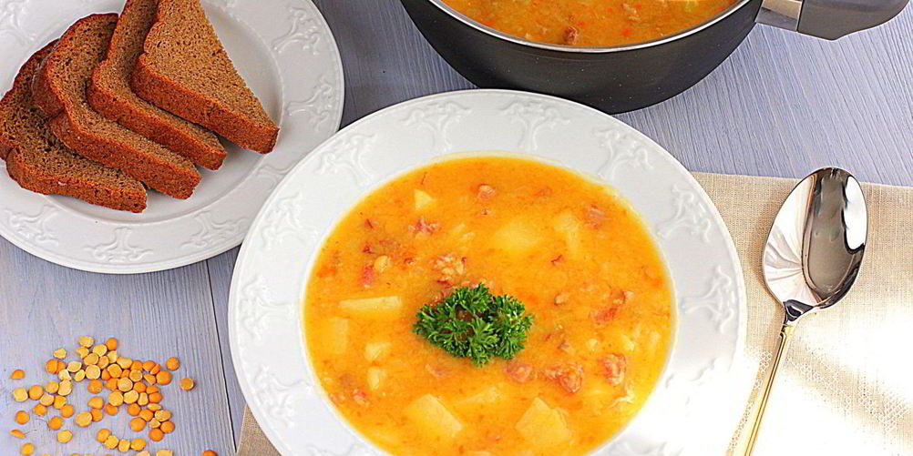 Как приготовить гороховый суп с копченостями