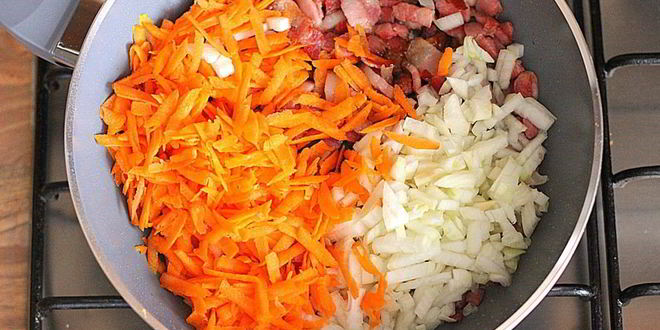 Рецепт горохового супа с копченостями