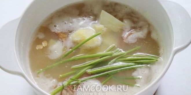 Рецепт горохового супа с копченым салом