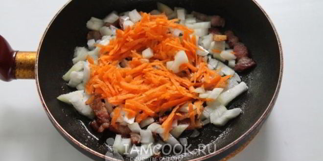 Рецепт горохового супа с копченым салом