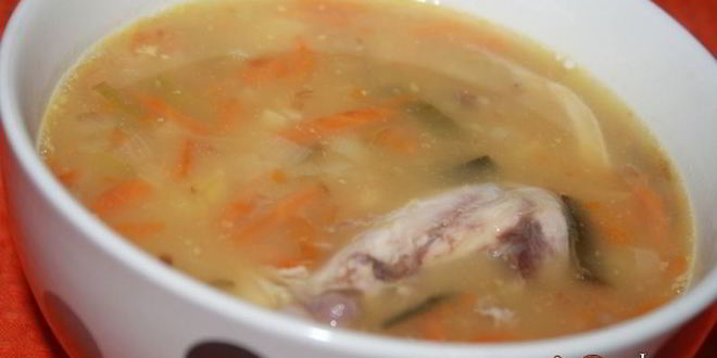 Рецепт горохового супа с курицей и луком пореем