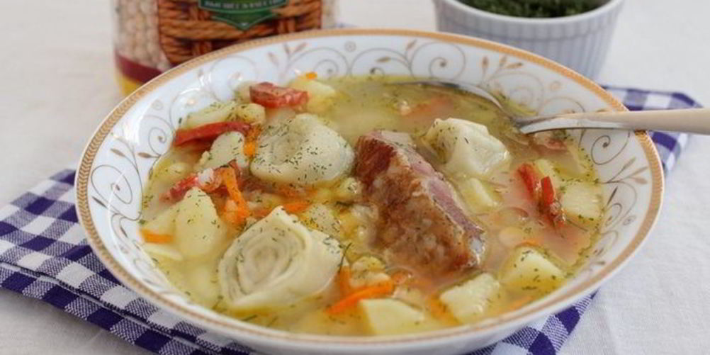 Как приготовить гороховый суп с рулетиками