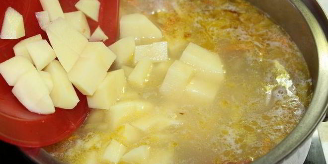 Рецепт горохового супа с рулетиками