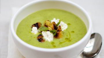 Рецепт Супа из свежего гороха с заправкой