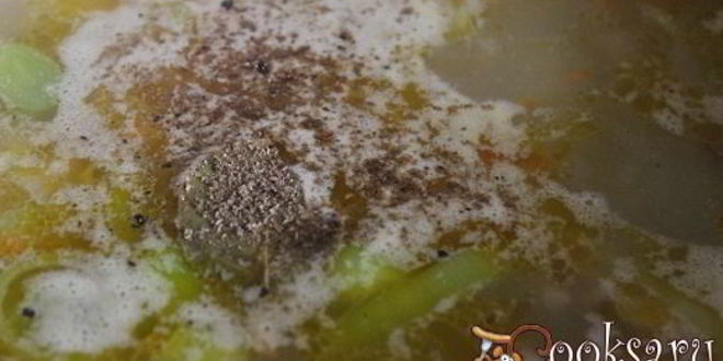 Рецепт супа из зеленого гороха с копченостями