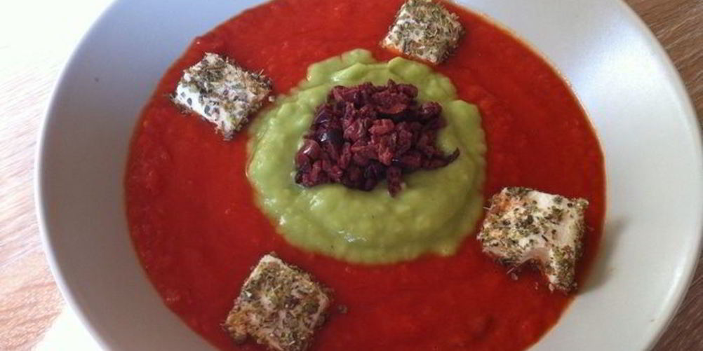 Как приготовить греческий холодный суп-пюре с маслинами