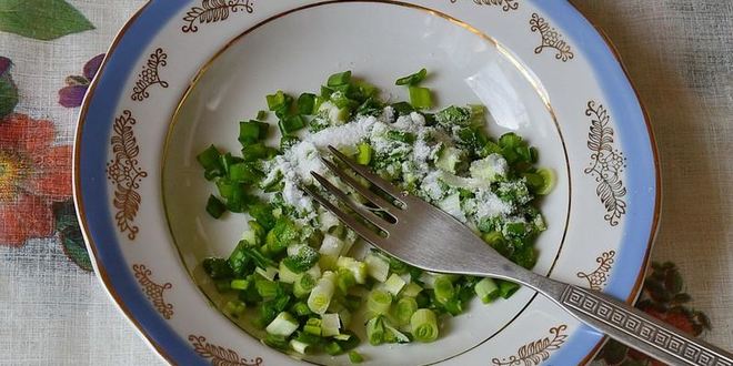 Рецепт холодника из щавеля на кефире