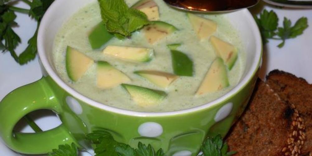 Как приготовить холодный крем-суп с авокадо на кефире