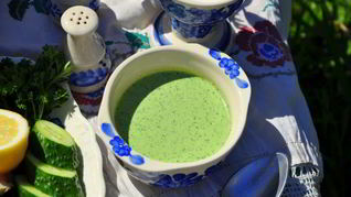 Рецепт Холодного огуречного супа Таратор