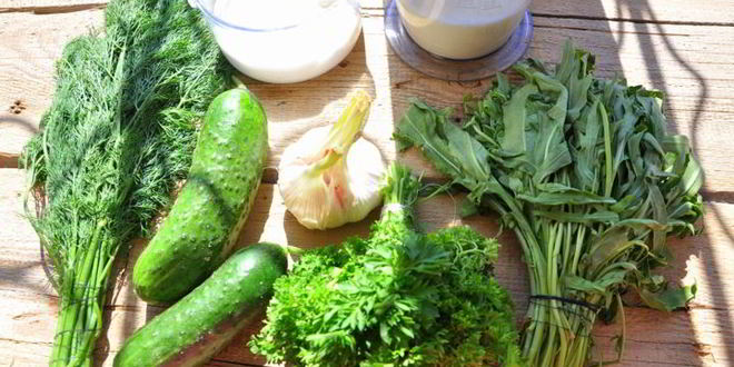 Рецепт холодного огуречного супа таратор