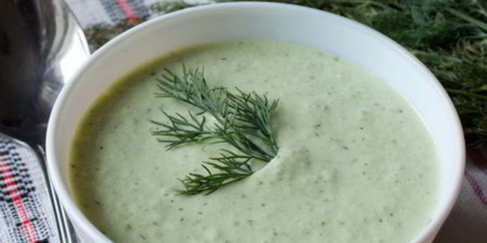 Как приготовить холодный сливочный суп из огурца