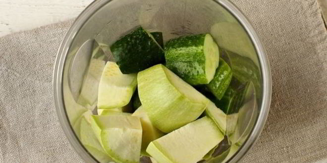 Рецепт холодного супа из огурца и цуккини