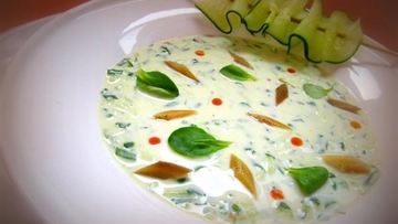 Рецепт Холодного супа с огурцом и копченой рыбой