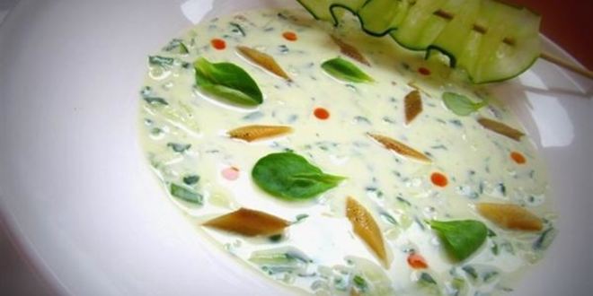 Рецепт холодного супа с огурцом и копченой рыбой