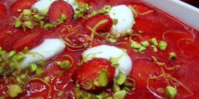 Рецепт клубнично-лимонного холодный суп с нежными клецками