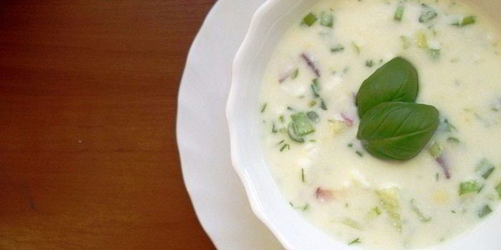 Как приготовить окрошку на кефире — легкий холодный суп