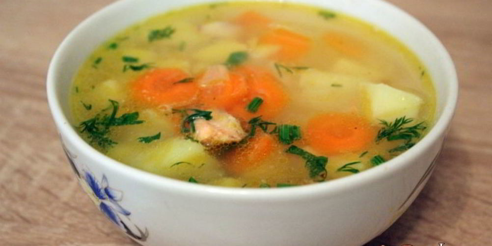 Как приготовить легкий суп из форели с картофелем
