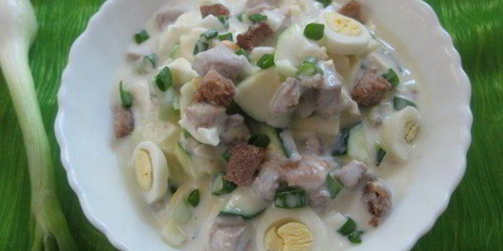 Как приготовить окрошку на кефире с овощами, перепелиными яйцами и мясом