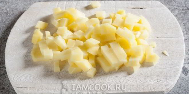 Рецепт окрошки на квасе с полукопченой колбасой