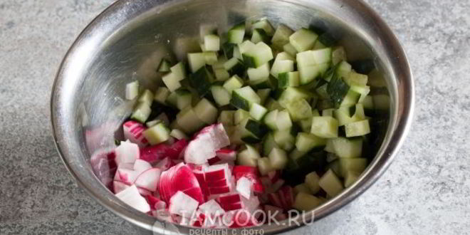 Рецепт окрошки на квасе с полукопченой колбасой