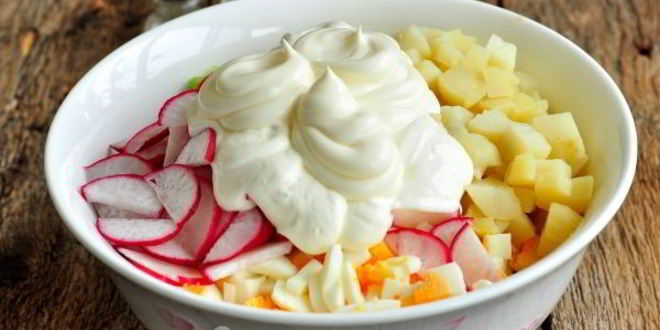 Рецепт окрошки на минералке с майонезом