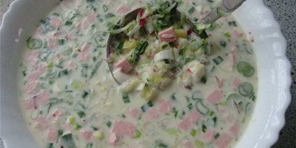 Как приготовить окрошку с зеленым горошком