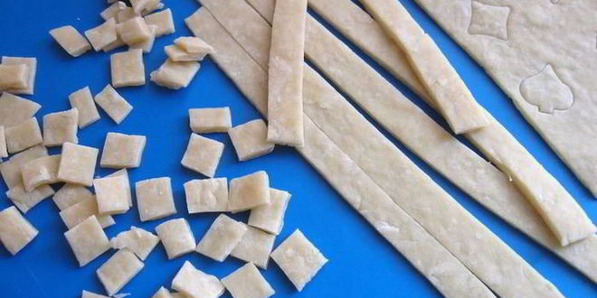 Рецепт итальянского овощной суп с пастой и зеленым горошком