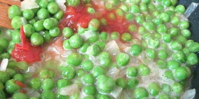 Рецепт итальянского овощной суп с пастой и зеленым горошком