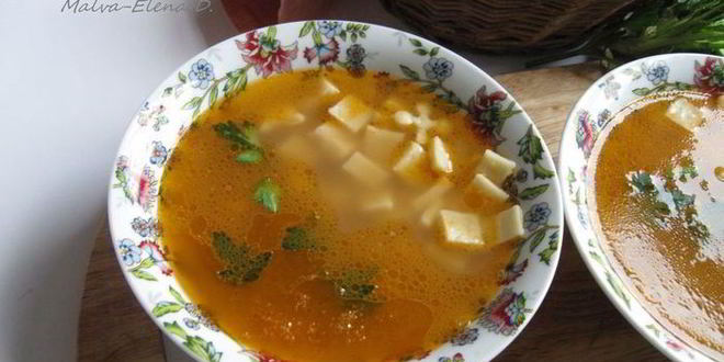 Рецепт итальянского овощной суп с пастой и зеленым горошком