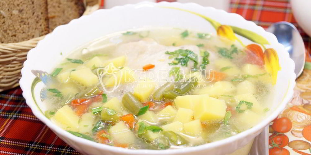 Как приготовить куриный суп с овощами и фасолью