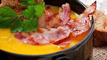 Рецепт Овощного крема-супа жареным беконом