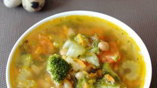 Рецепт Овощного супа с фасолью на курином бульоне