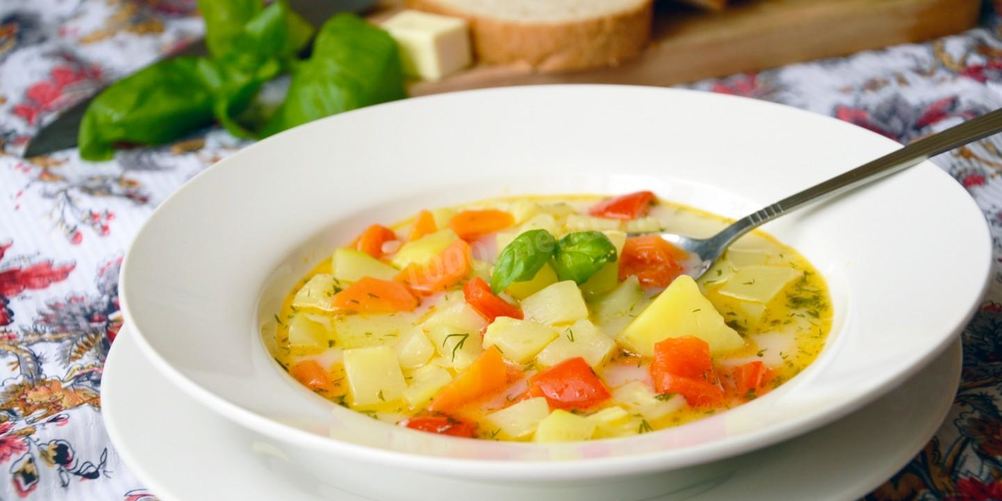 Как приготовить овощной суп с кабачками и плавленым сыром