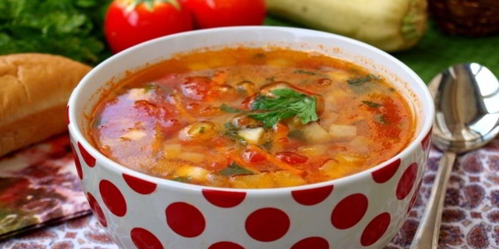 Как приготовить овощной суп с кабачками