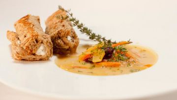 Рецепт Овощного супа с хлебными рулетиками