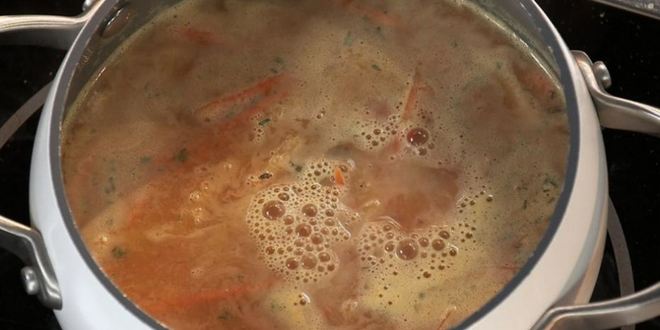 Рецепт овощного супа с хлебными рулетиками