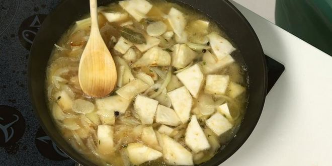 Рецепт чесночной похлебки с лепешками