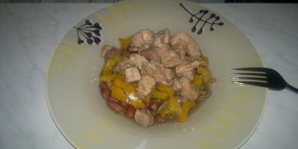 Как приготовить похлебку из фасоли со свиным окороком, сладким перцем и лесными грибами