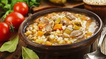 Рецепт Рассольника по-деревенски с куриными сердечками