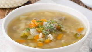 Рецепт Рассольника постного с луком-пореем