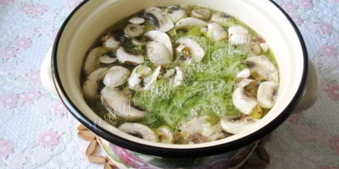 Рецепт рассольника с грибами