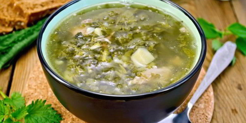 Как приготовить рассольник с крапивой и щавелем