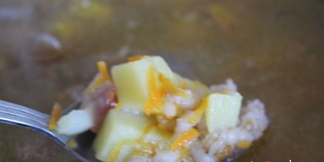 Рецепт рассольника с маслятами и ветчиной