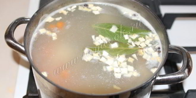 Рецепт рассольника с рисом и куриной грудкой