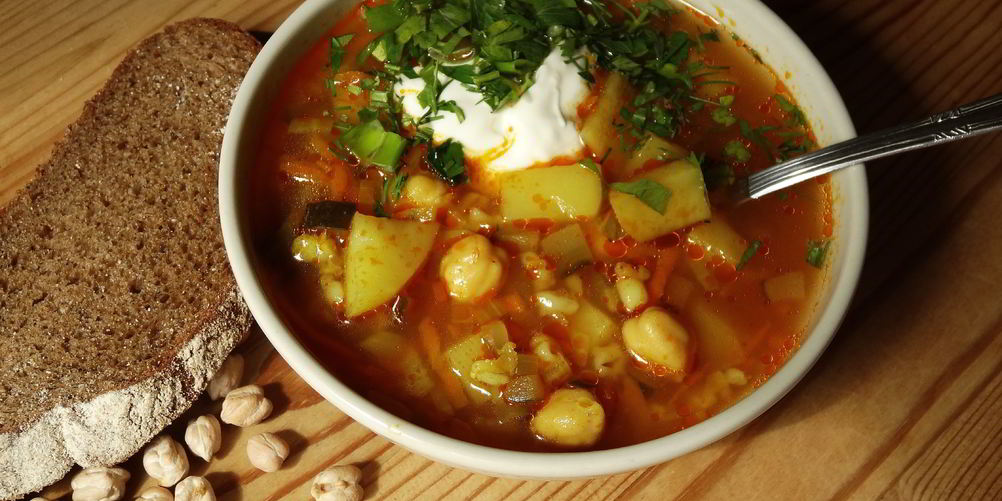 Как приготовить вегетарианский рассольник с нутом