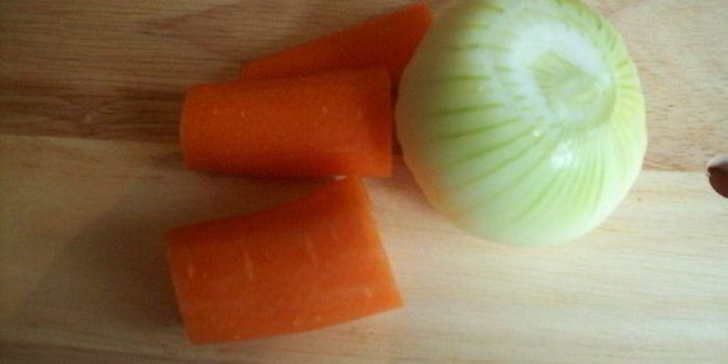 Рецепт диетических щавелевых щей с яйцами пашот