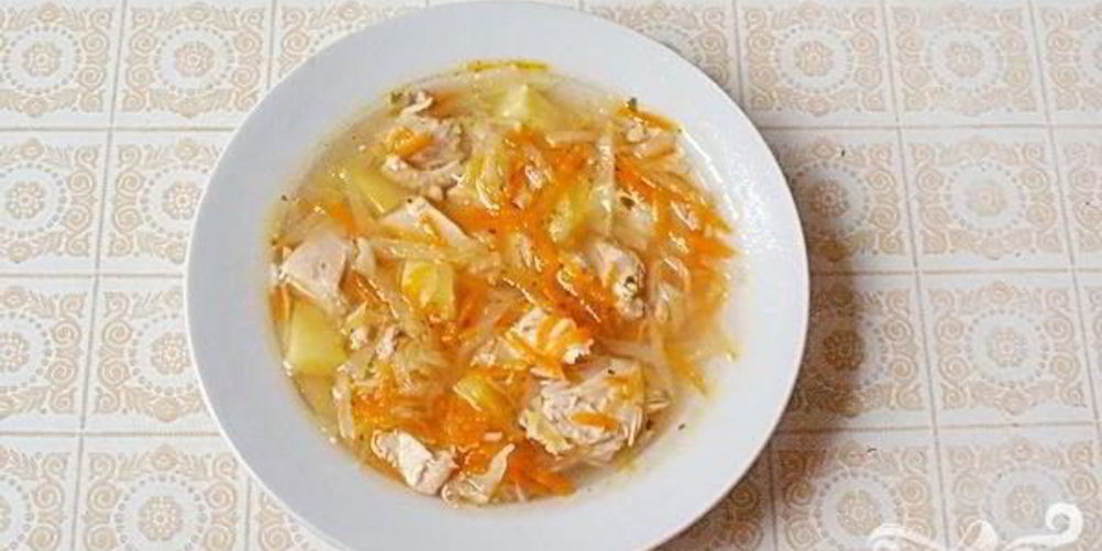 Как приготовить диетические щи с сельдереем и свежей капустой